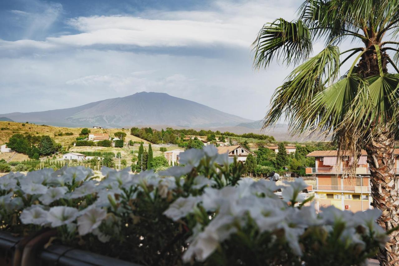 Caffetteria Luca Suite & Rooms Bronte Exterior foto